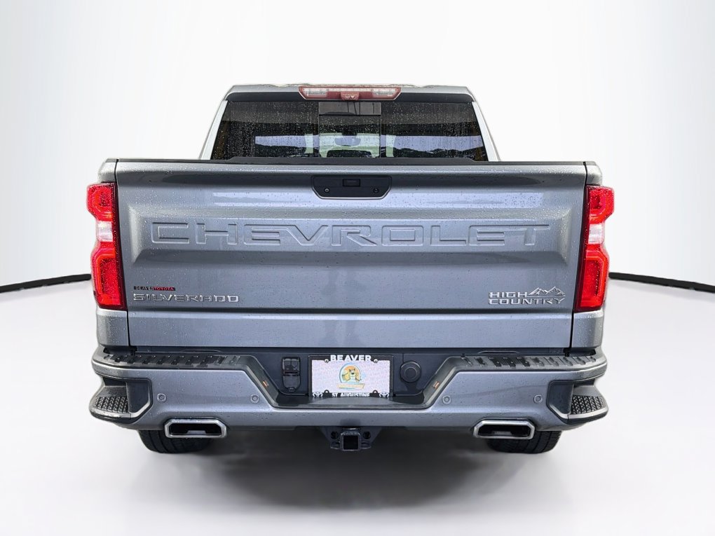 Used 2020 Chevrolet Silverado 1500 High Country w/ Technology Package AWD/4WD image 8