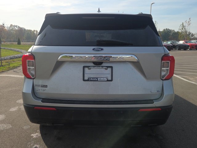 Used 2020 Ford Explorer XLT AWD/4WD image 8