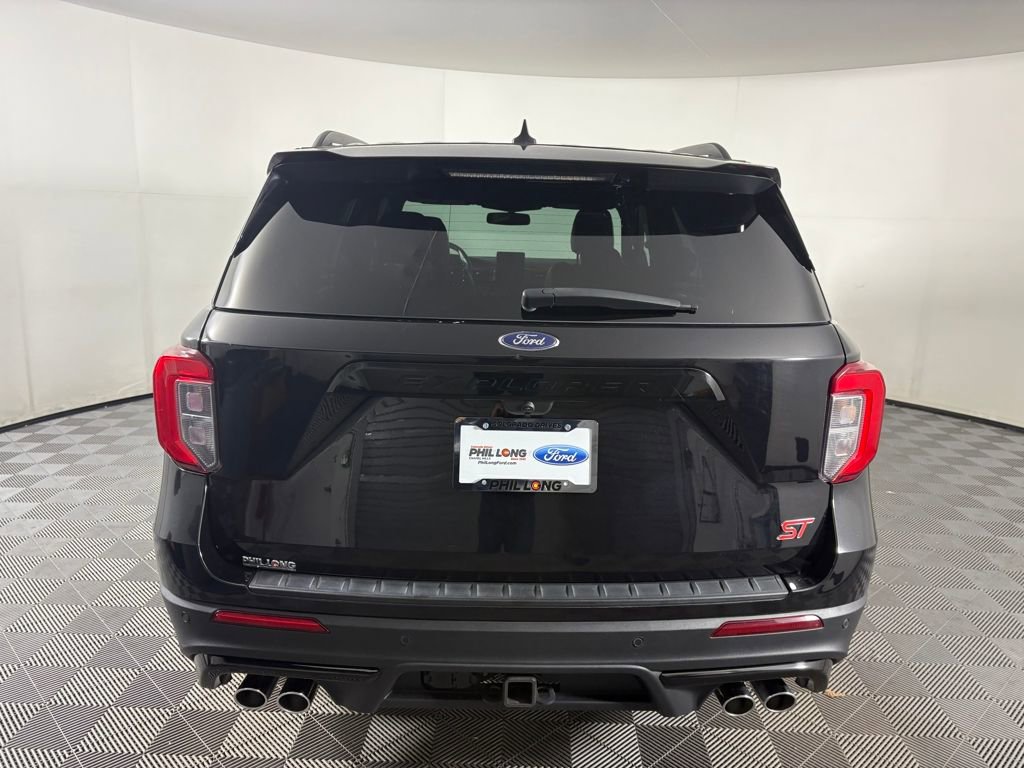 Used 2022 Ford Explorer ST w/ Equipment Group 401A image 6