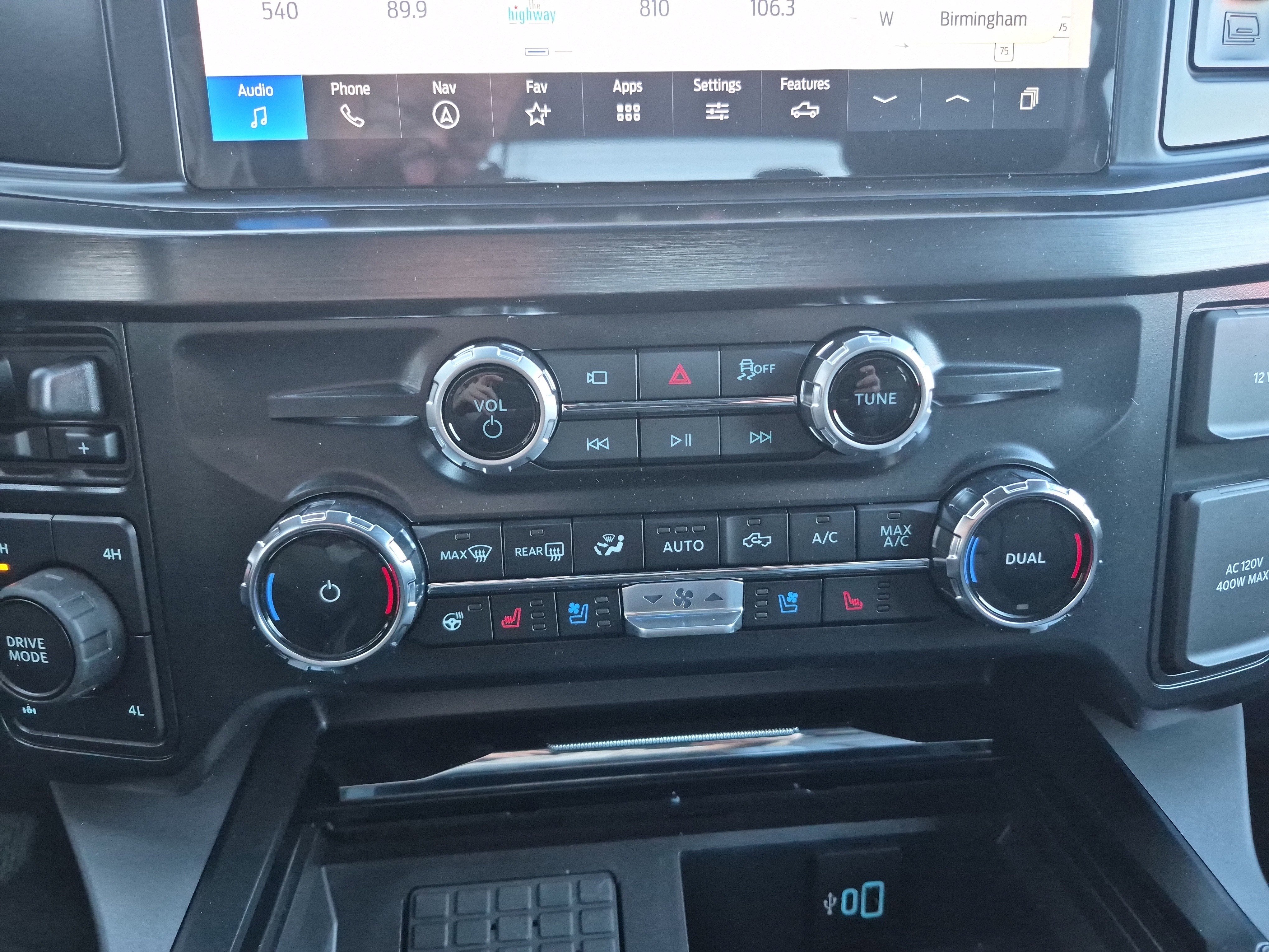 New 2026 Ford F250 Lariat image 33