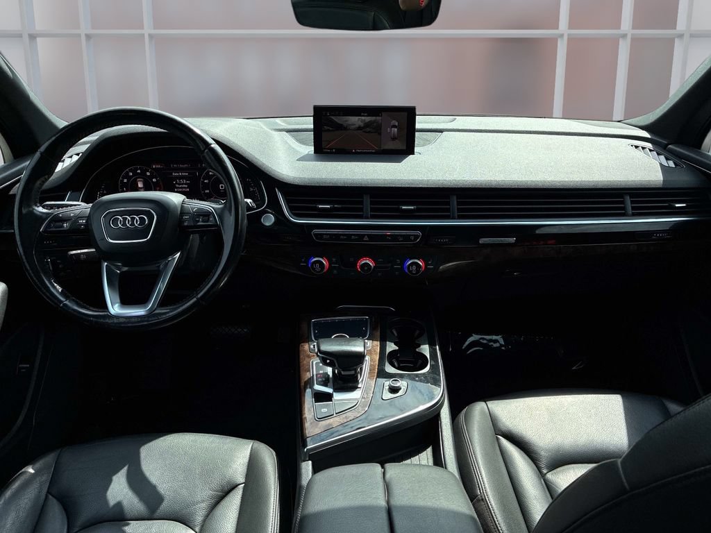 Used 2017 Audi Q7 3.0T Premium Plus w/ Premium Plus Package AWD/4WD image 30