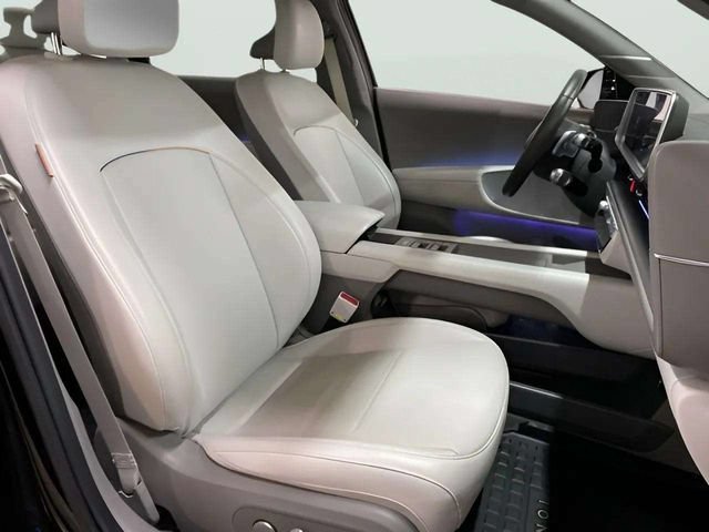 Used 2025 Hyundai Ioniq 6 Limited RWD image 82