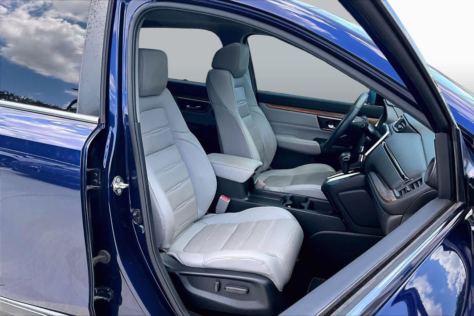 Used 2017 Honda CR-V EX-L image 9
