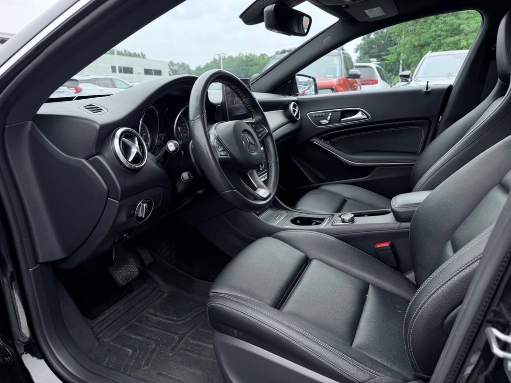 Used 2018 Mercedes-Benz CLA 250 4MATIC image 17