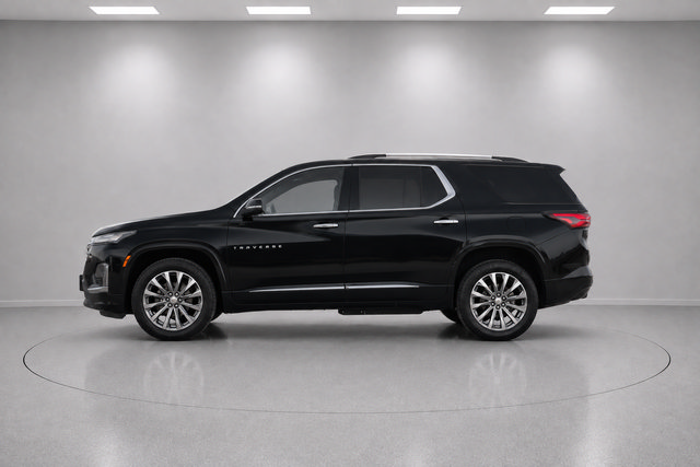 Used 2022 Chevrolet Traverse Premier FWD image 6