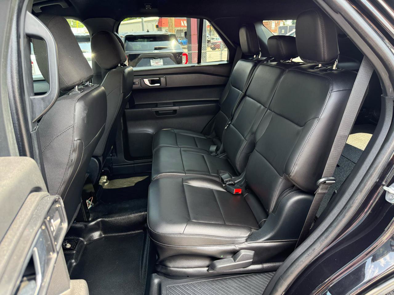 Used 2022 Ford Explorer 4WD Police Interceptor image 4