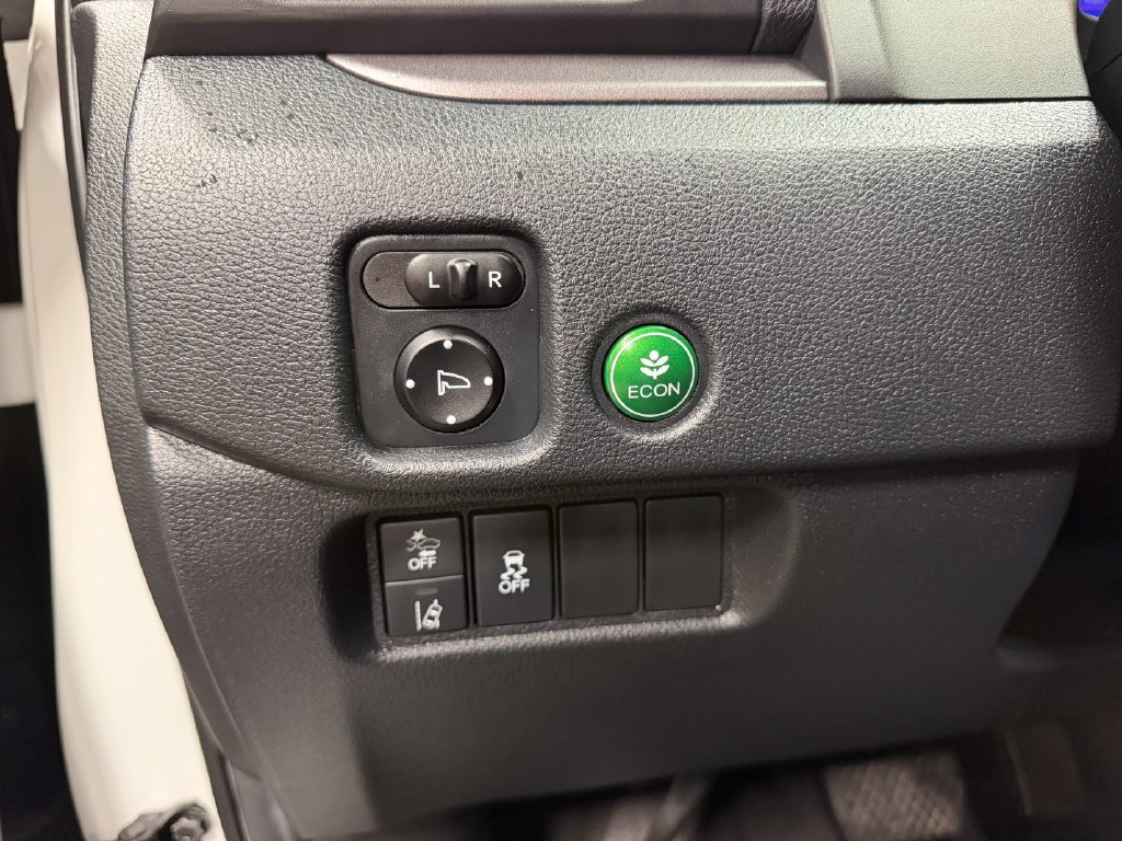 Used 2020 Honda Pilot EX image 17