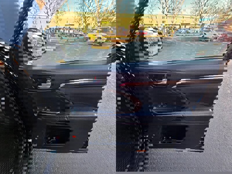 Used 2015 Toyota Highlander Limited Platinum image 36