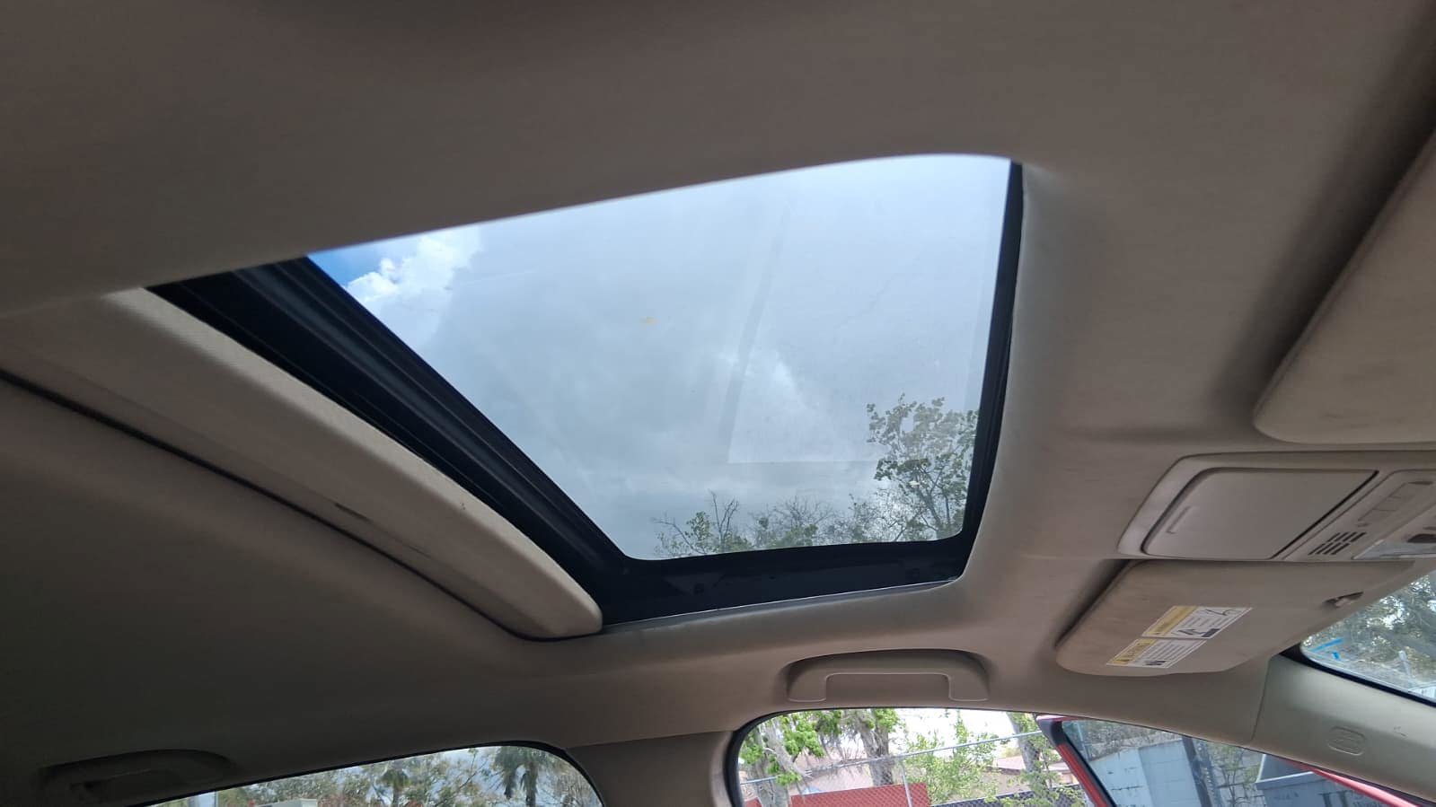 Used 2018 Honda CR-V Touring image 5