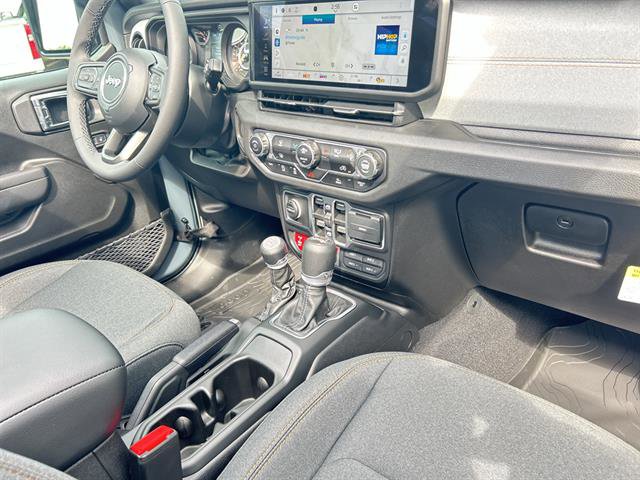 New 2025 Jeep Wrangler Unlimited Sport image 21