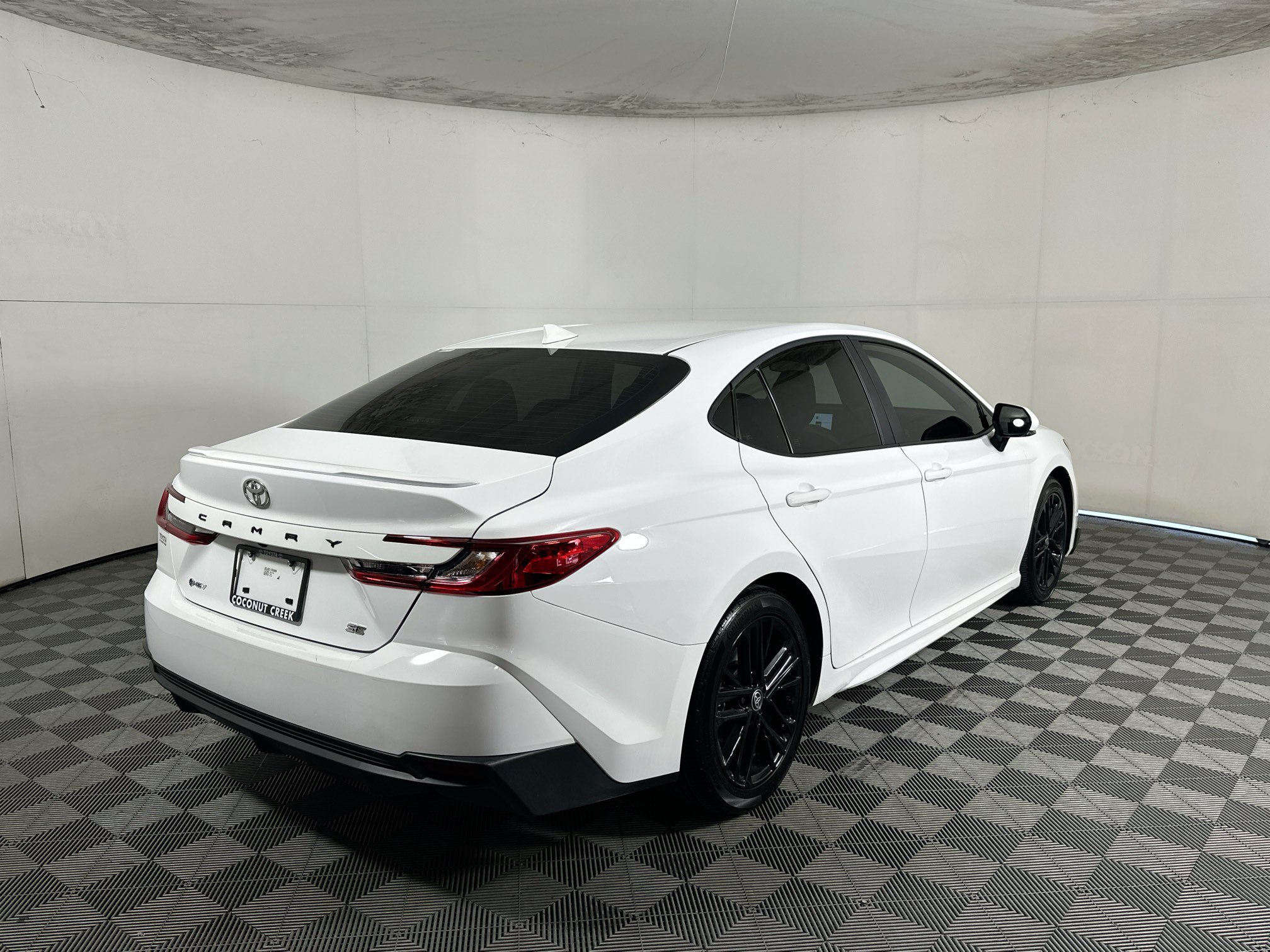 Certified 2026 Toyota Camry SE FWD image 3