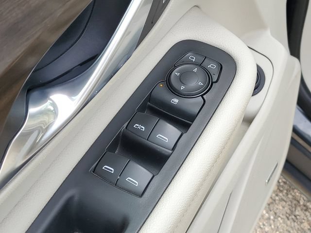 Used 2018 GMC Terrain Denali w/ Driver Alert Package II AWD/4WD image 12