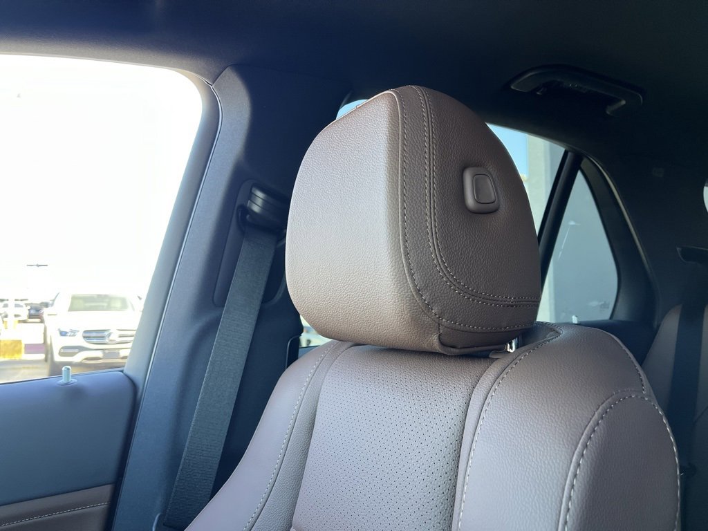 Used 2025 Mercedes-Benz GLE 450e 4MATIC image 39