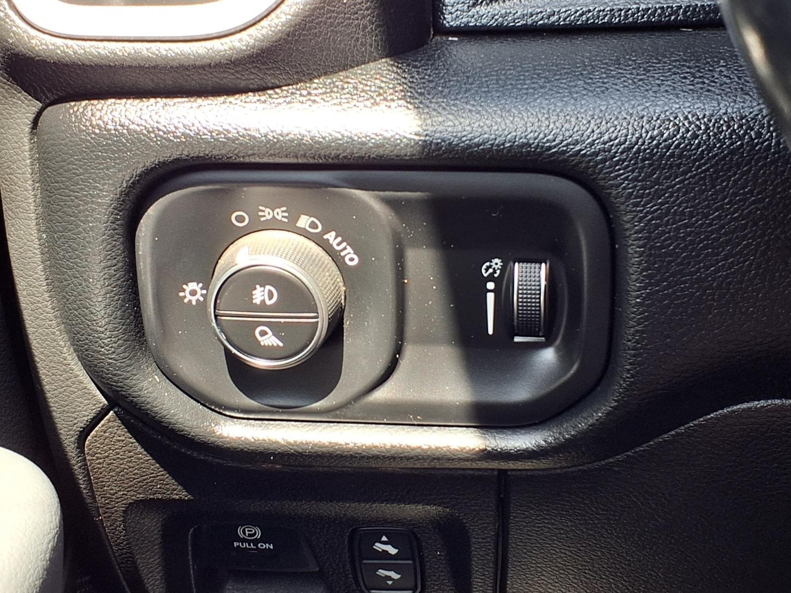 Certified 2022 RAM 1500 Big Horn AWD/4WD image 19
