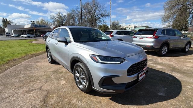 New 2026 Honda HR-V LX image 2