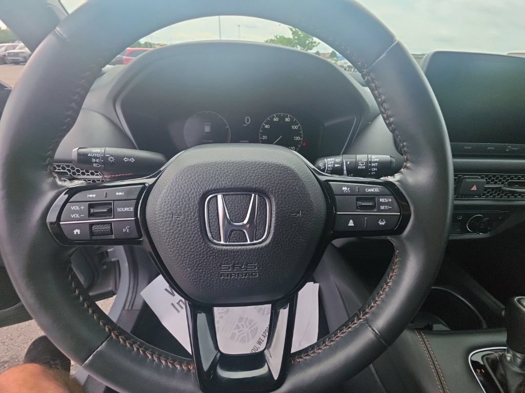 Used 2024 Honda HR-V Sport image 17