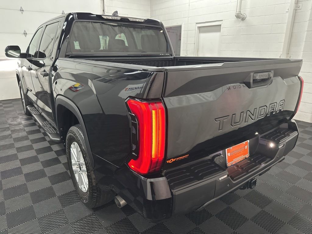 Used 2024 Toyota Tundra SR5 w/ SR5 Convenience Package AWD/4WD image 7