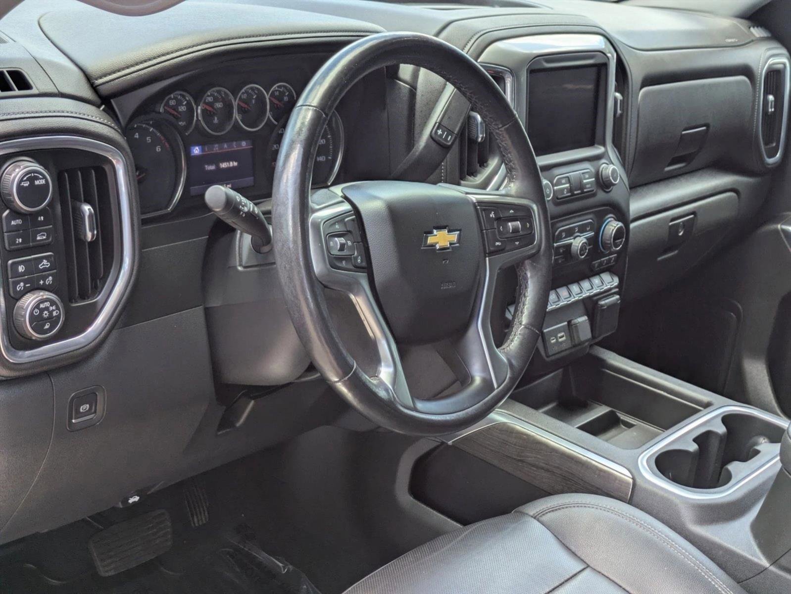 Used 2021 Chevrolet Silverado 1500 LTZ AWD/4WD image 9