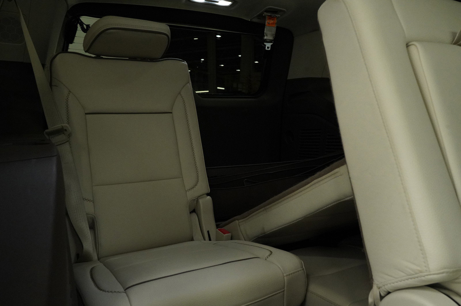 Used 2023 GMC Yukon Denali image 14