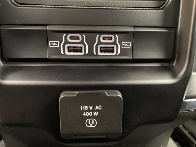 Used 2025 RAM 2500 Laramie AWD/4WD image 19