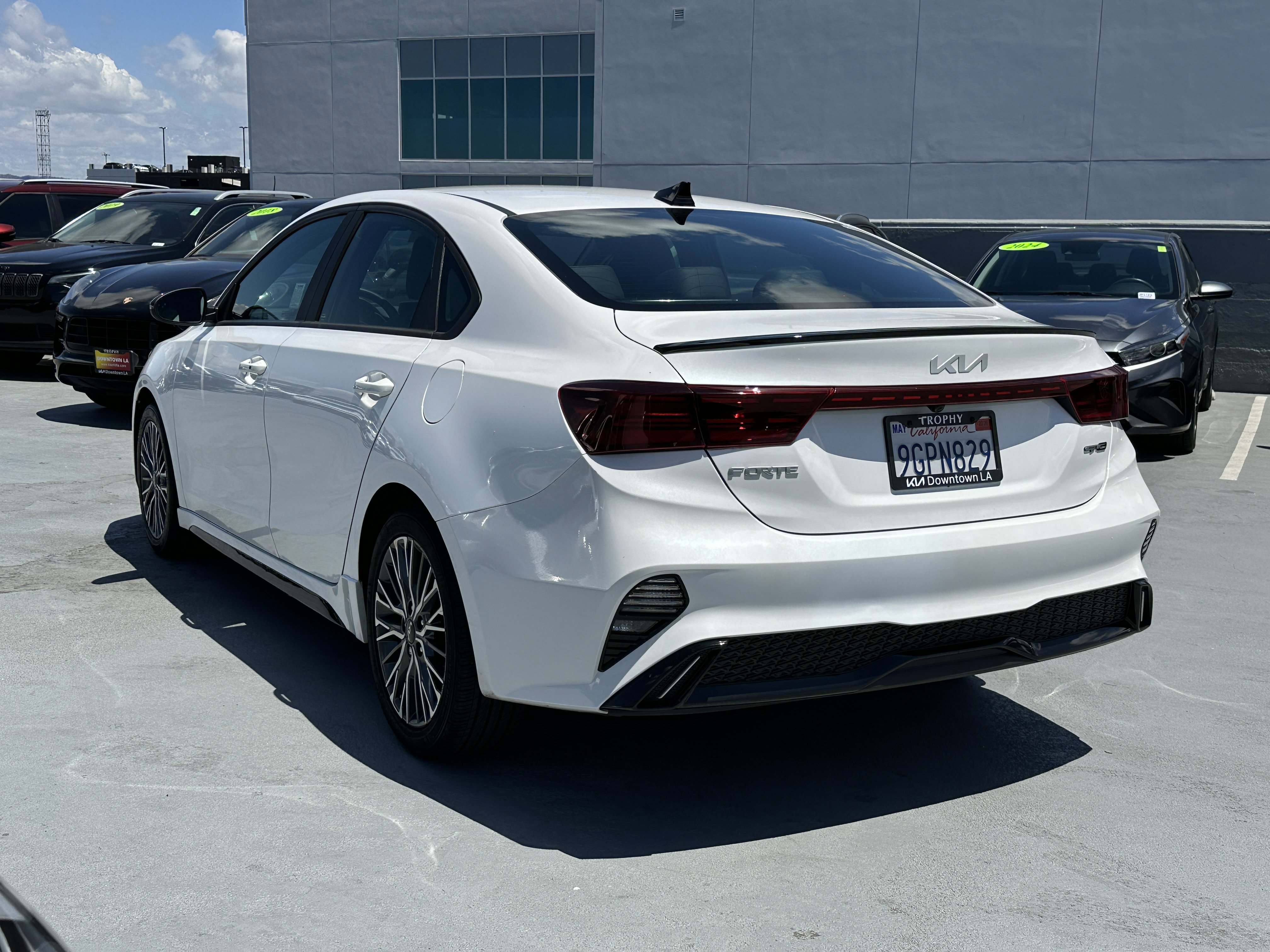 Certified 2023 Kia Forte GT-Line FWD image 4