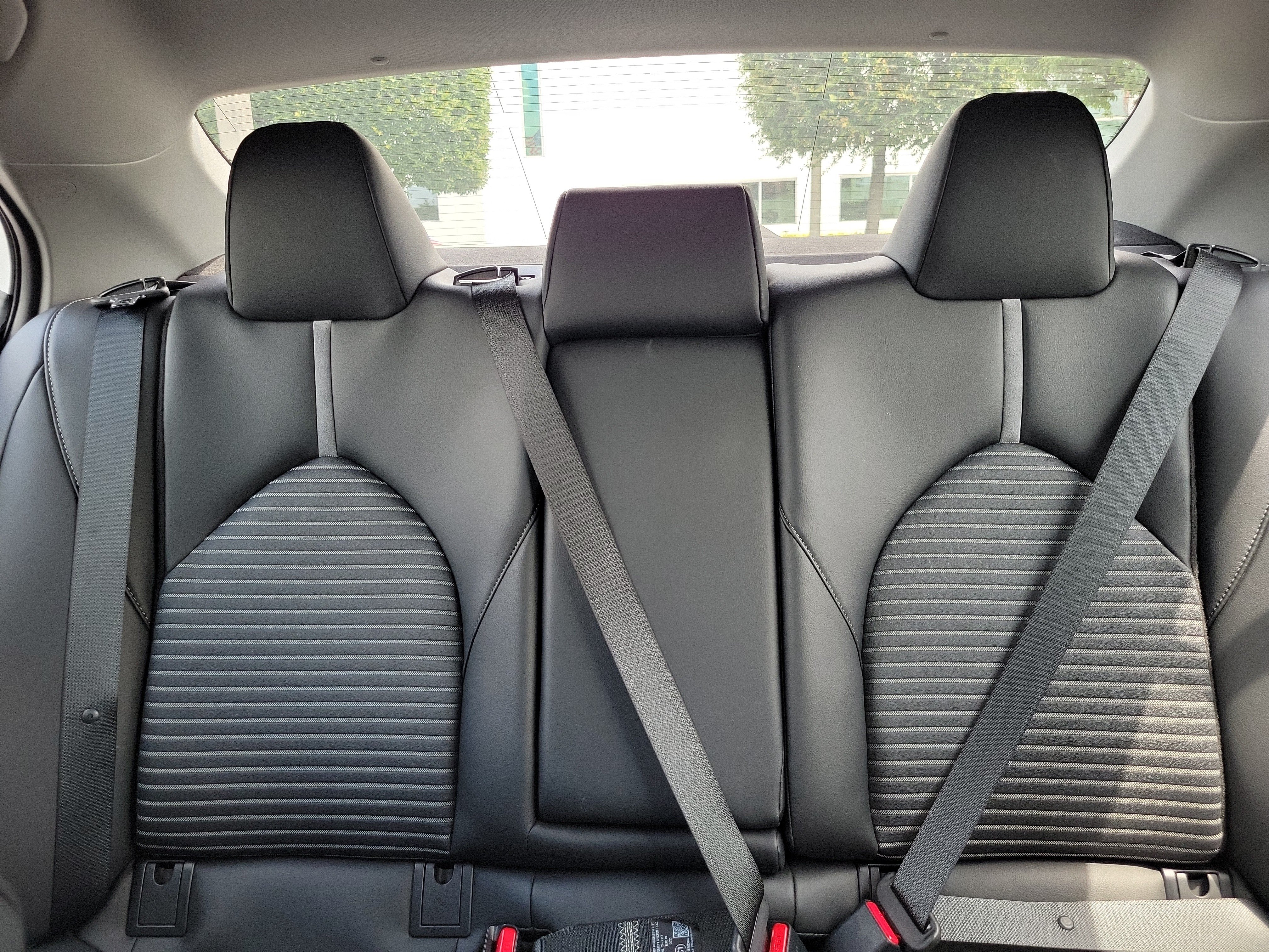 Used 2023 Toyota Camry SE FWD image 22