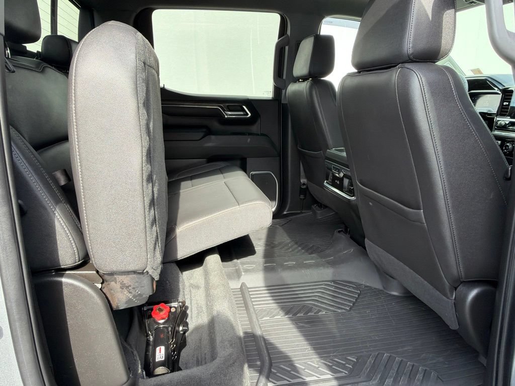 Used 2023 Chevrolet Silverado 1500 LTZ AWD/4WD image 30