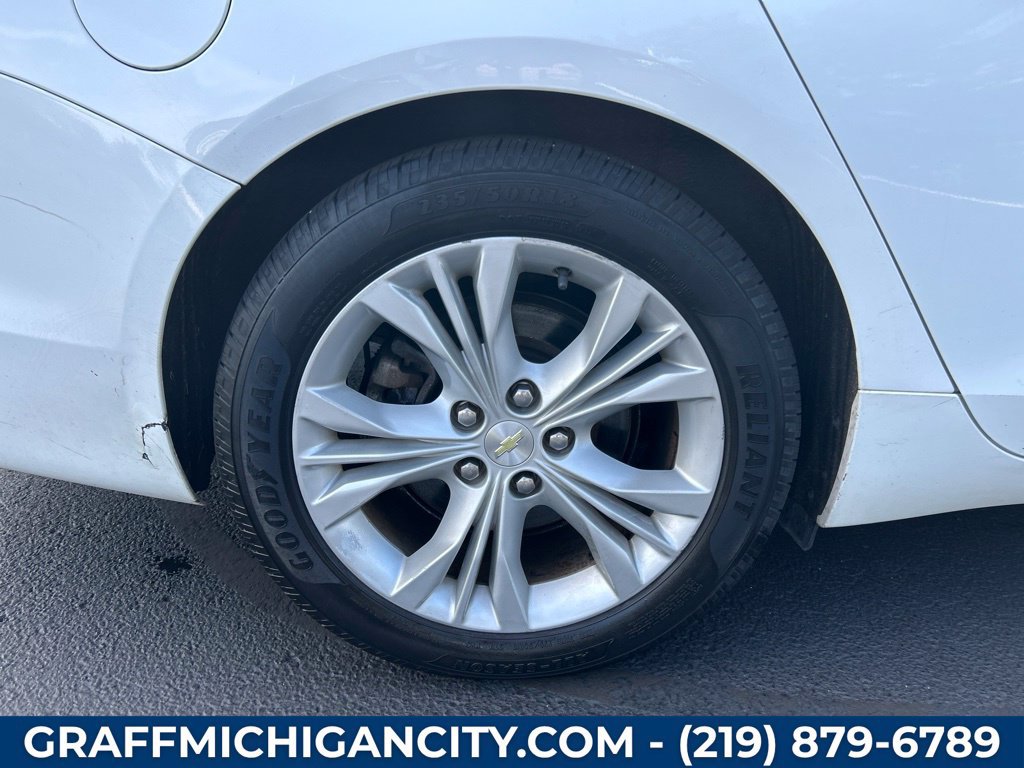 Used 2014 Chevrolet Impala LT FWD image 10