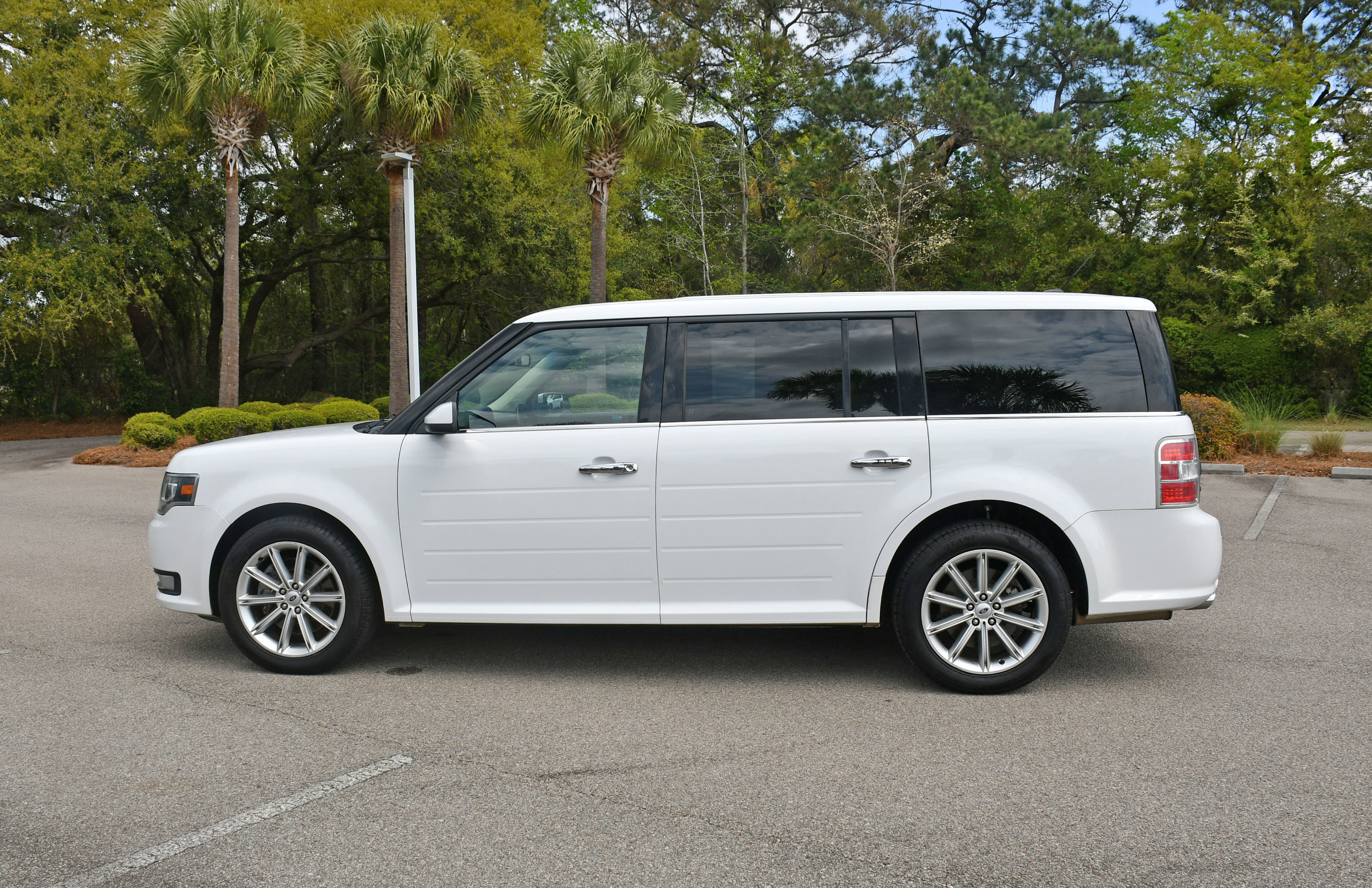 Used 2017 Ford Flex Limited image 5
