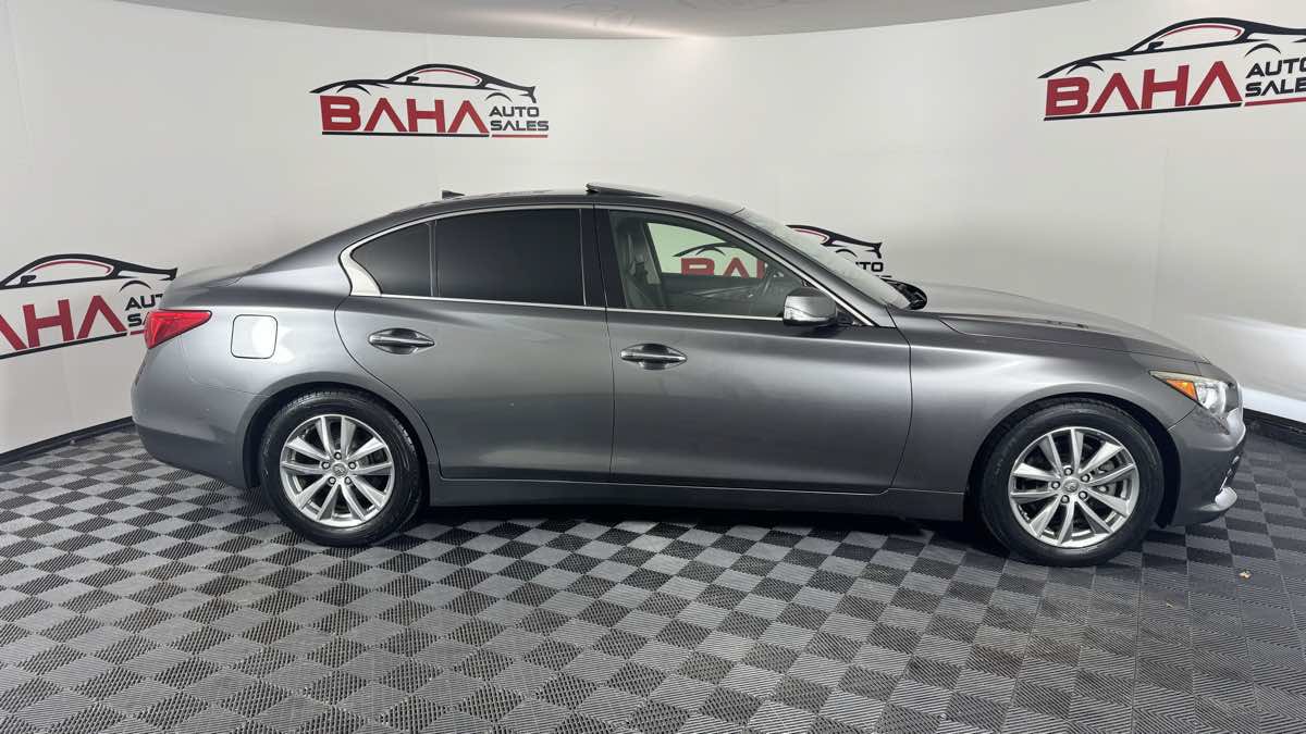 Used 2015 INFINITI Q50 Premium w/ Cargo Package RWD image 8