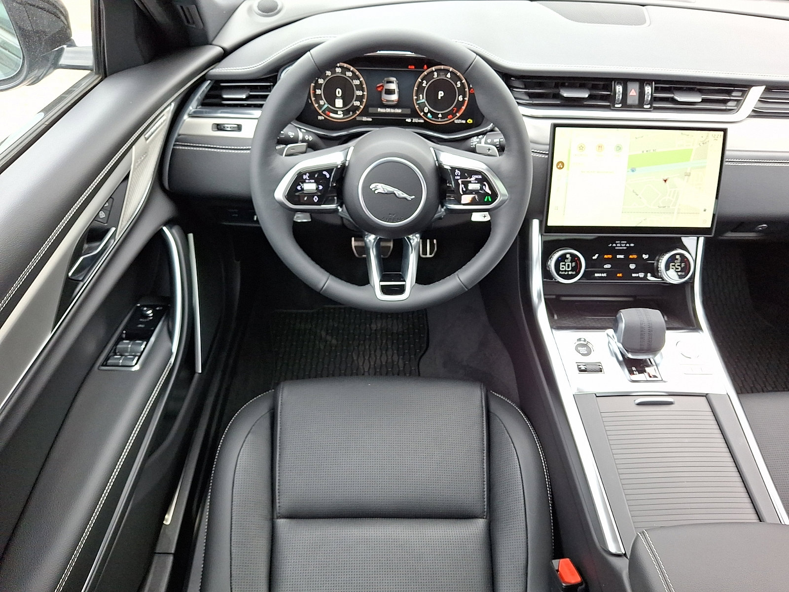 New 2024 Jaguar XF R-Dynamic SE image 3