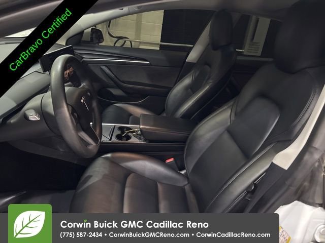 Used 2022 Tesla Model 3 Performance image 12