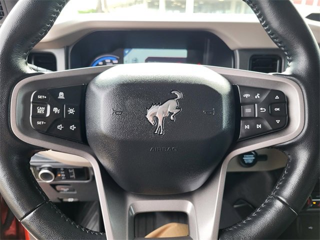 Used 2024 Ford Bronco Wildtrak image 3