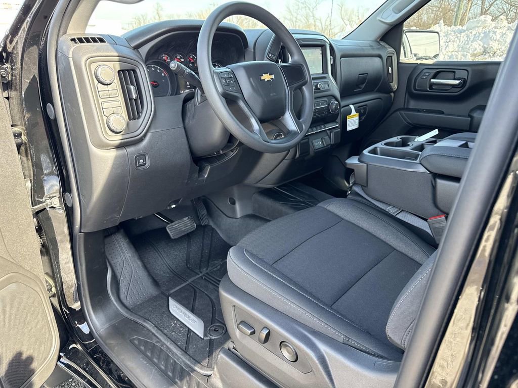 New 2026 Chevrolet Silverado 1500 Custom image 10