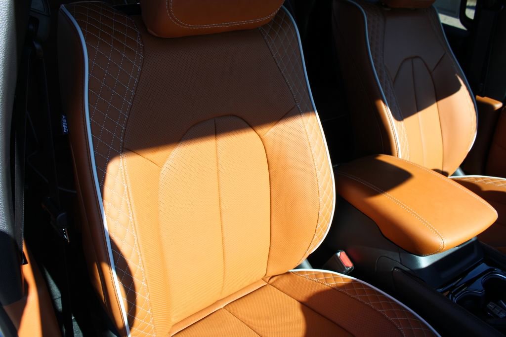 New 2026 Chrysler Pacifica Pinnacle image 16