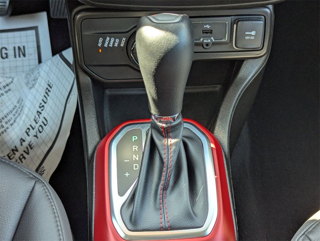 Used 2022 Jeep Renegade Trailhawk image 21