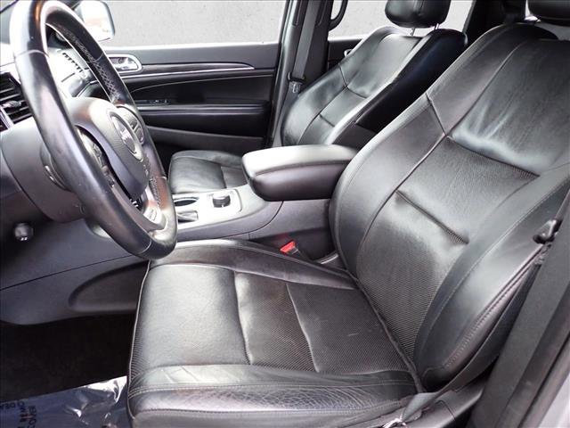 Used 2019 Jeep Grand Cherokee Limited w/ Luxury Group II image 13