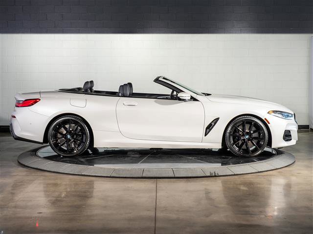 Used 2023 BMW 840i Convertible image 8