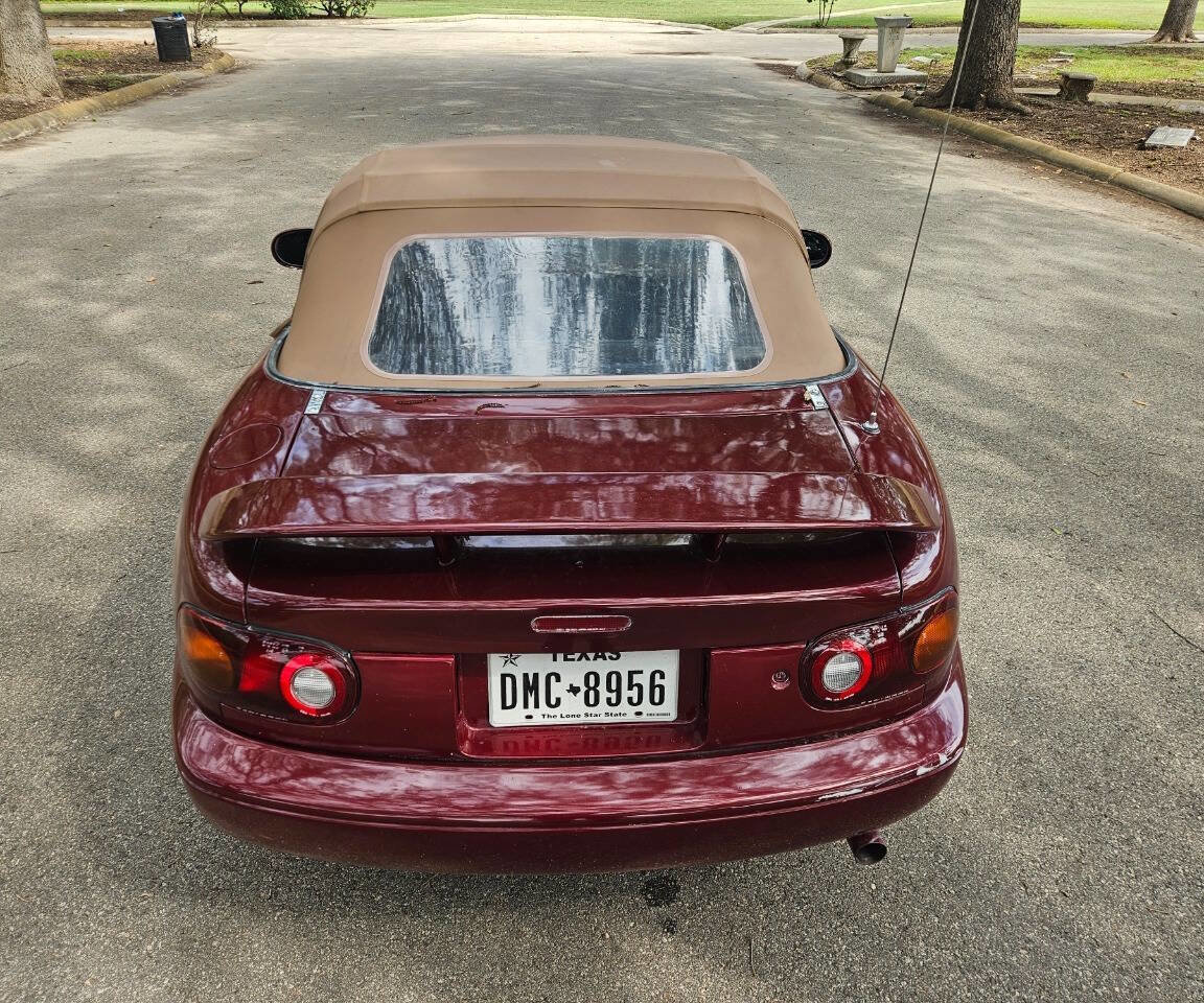 Used 1994 MAZDA MX-5 Miata image 4
