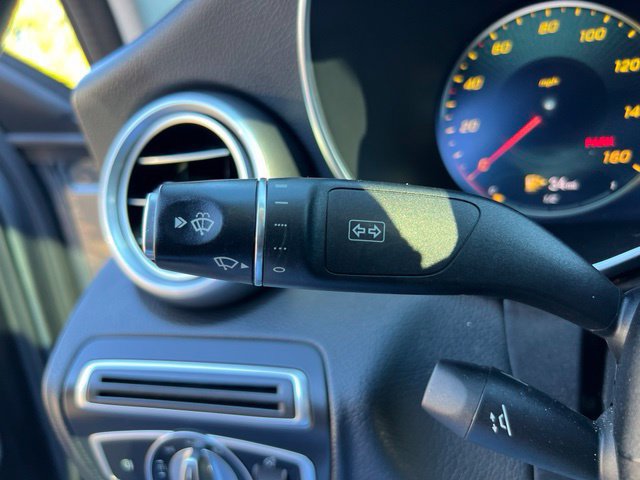 Used 2020 Mercedes-Benz C 300 4MATIC Sedan image 21