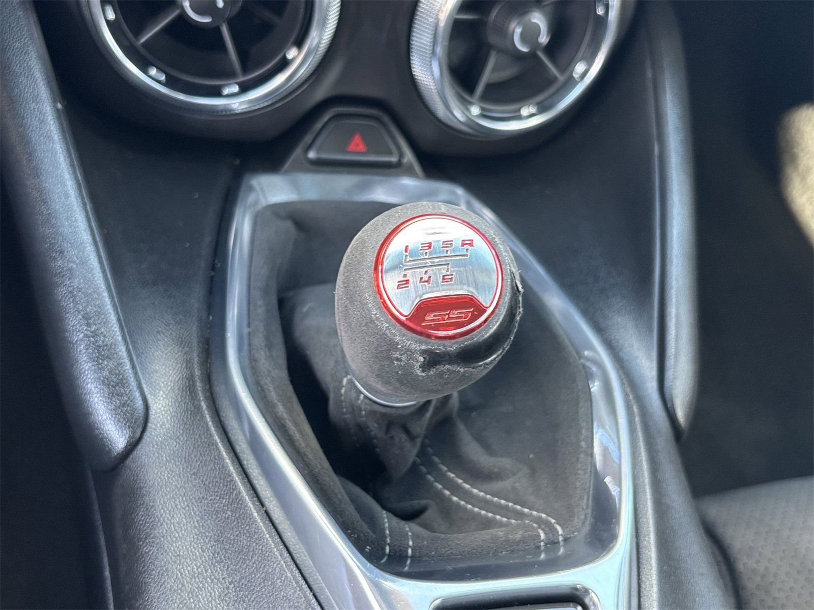 Used 2019 Chevrolet Camaro SS image 8