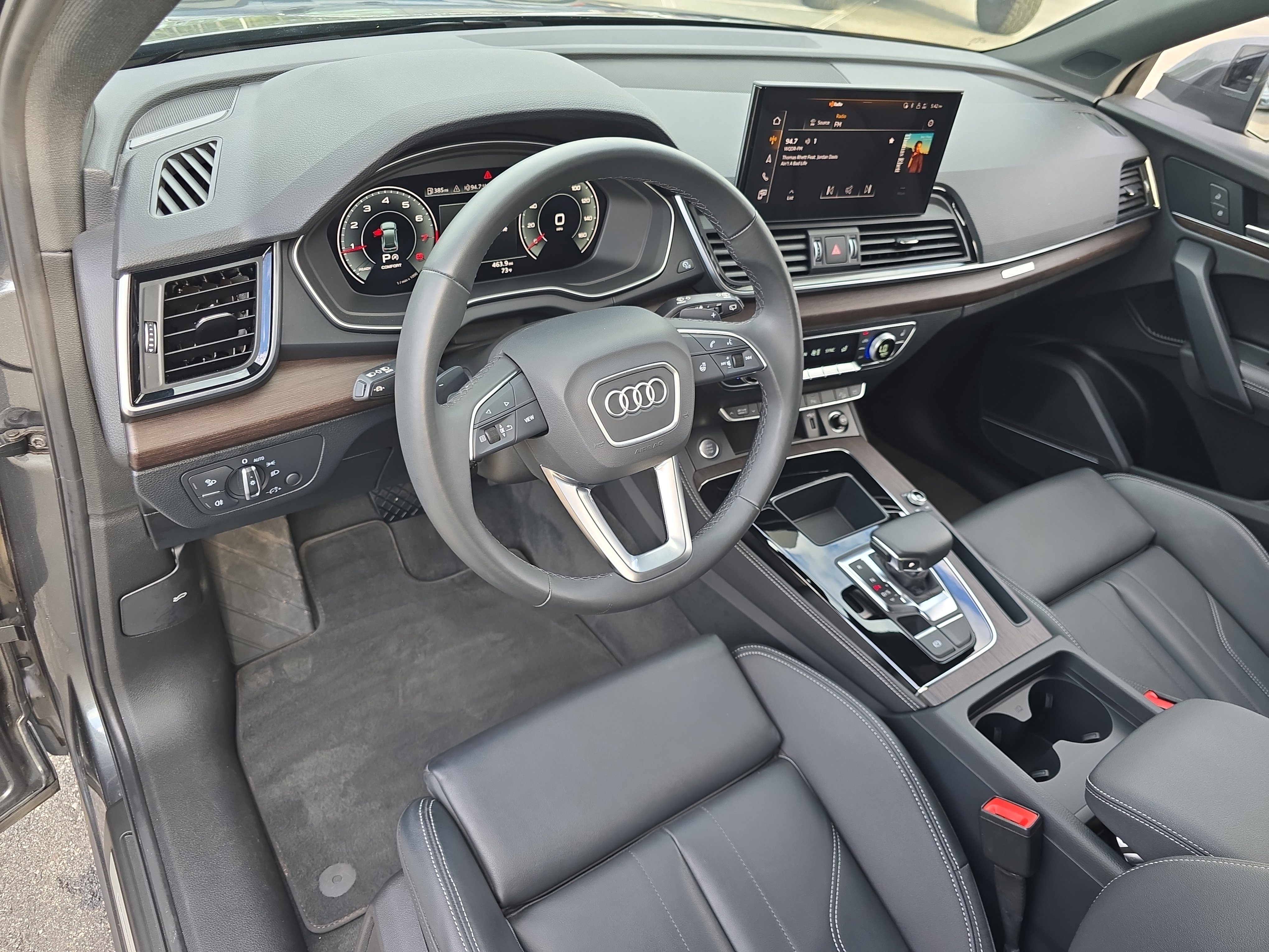 Used 2023 Audi Q5 2.0T Premium Plus w/ Premium Plus Package image 16