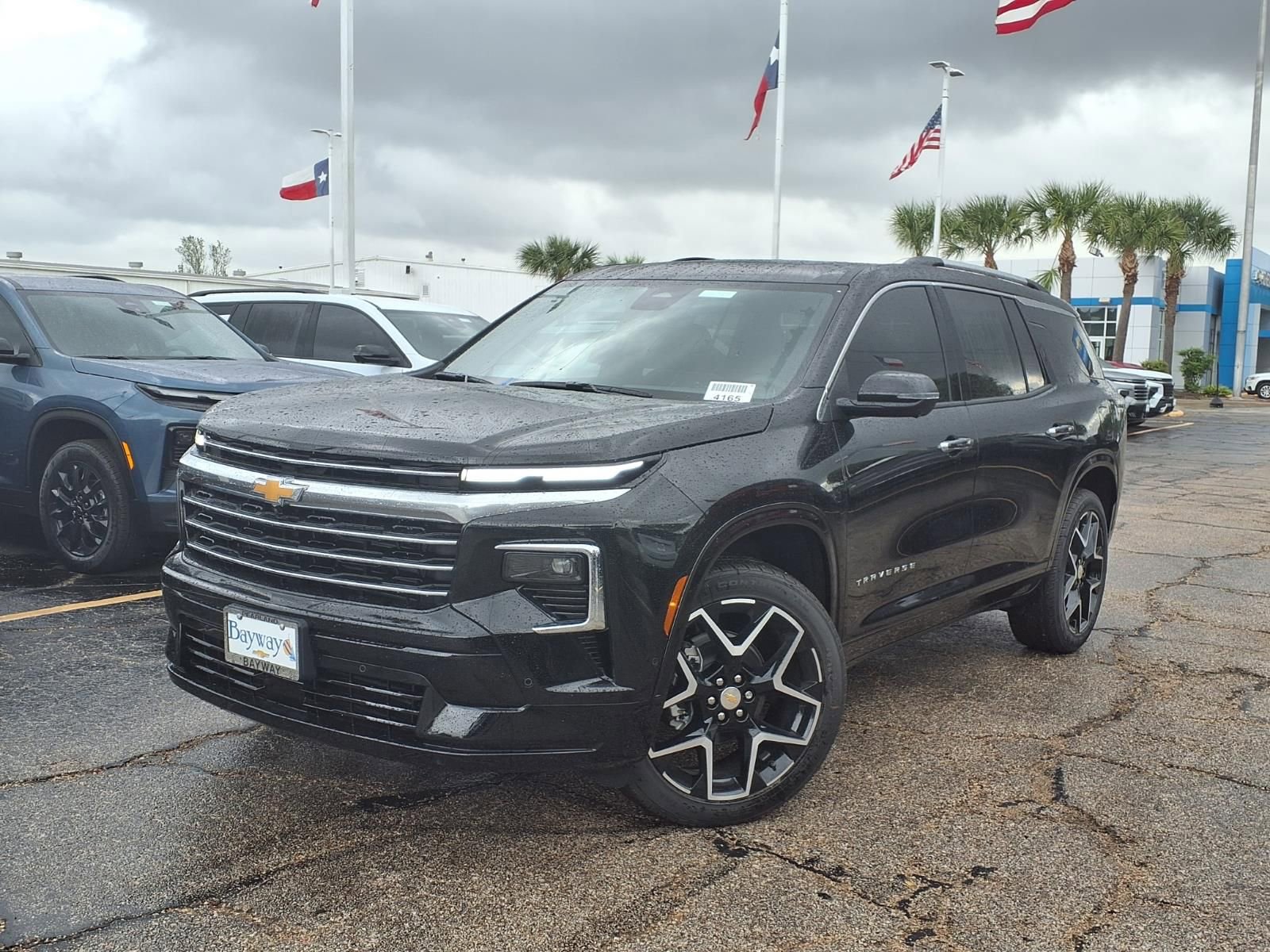New 2026 Chevrolet Traverse High Country w/ LPO, Floor Liner Package FWD image 2