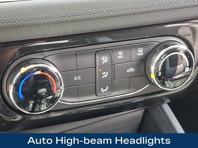 Used 2026 Chevrolet TrailBlazer LT w/ Midnight Edition AWD/4WD image 14