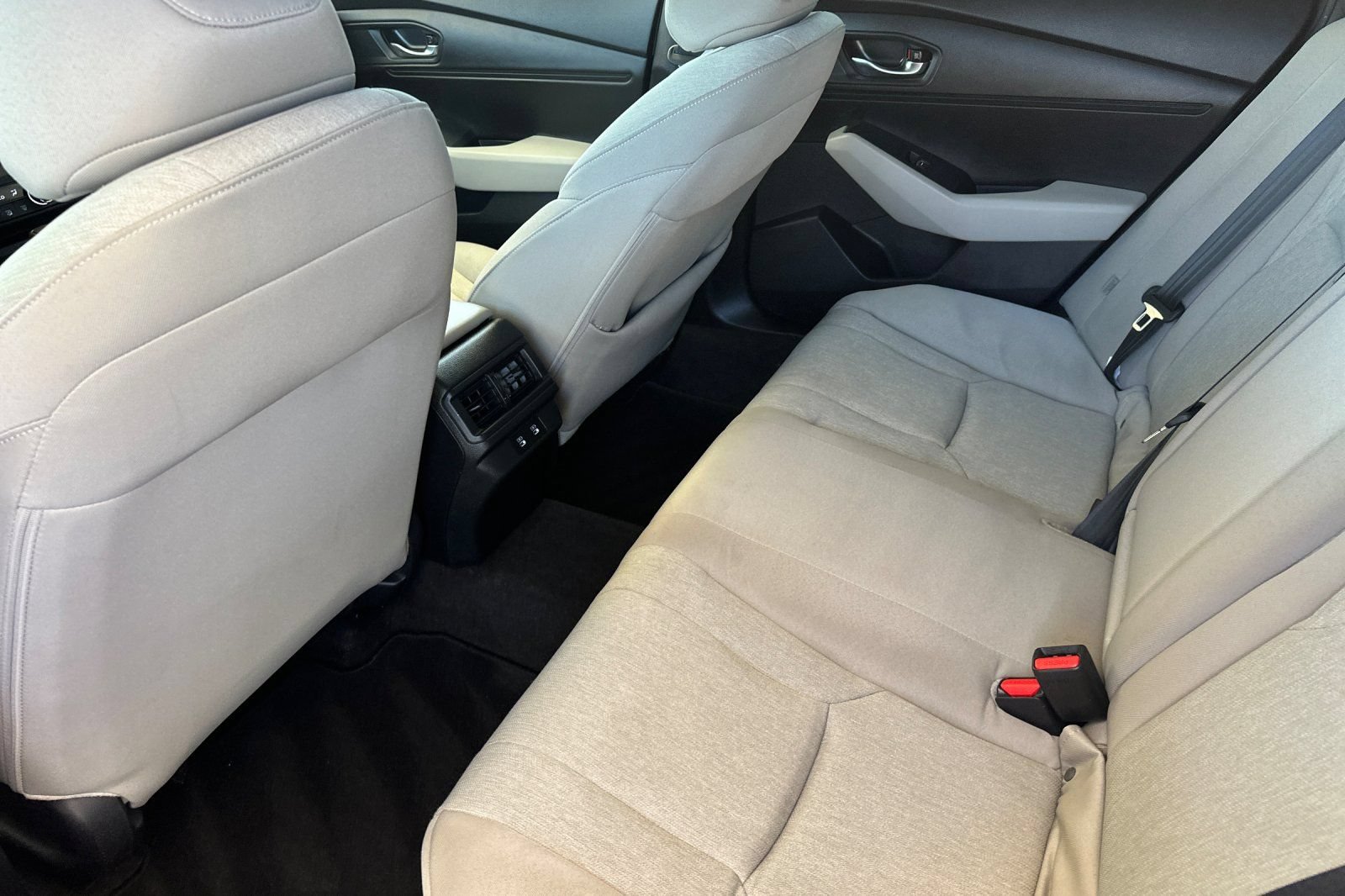 Used 2025 Honda Accord SE image 12