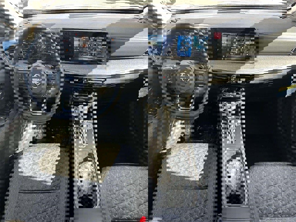 New 2026 Nissan Kicks SV w/ SV Premium Package image 9