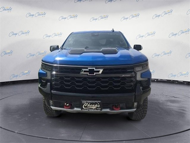 Used 2024 Chevrolet Silverado 1500 ZR2 image 8