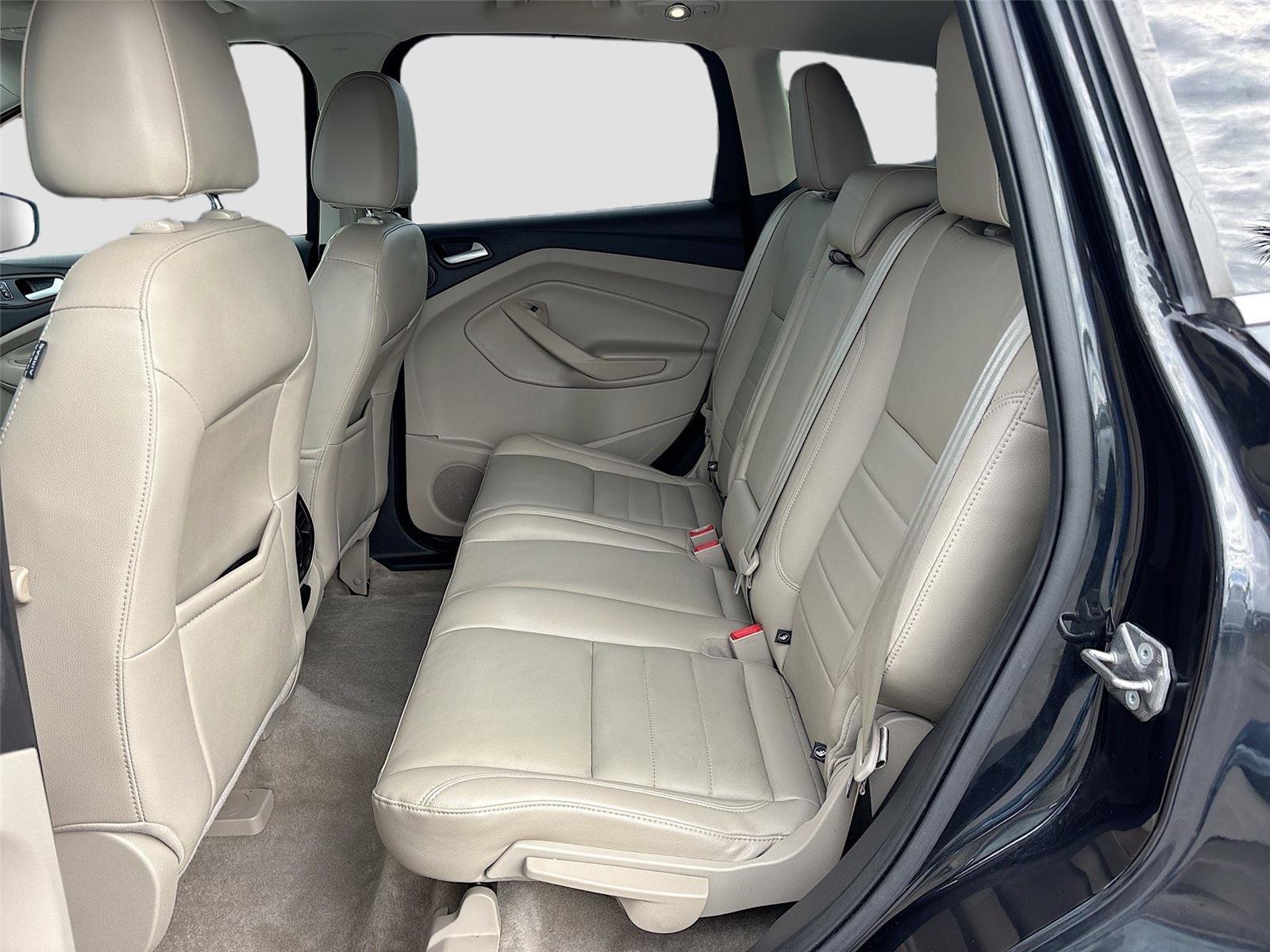 Used 2015 Ford Escape Titanium image 27