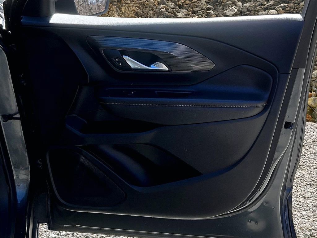 Used 2020 GMC Terrain SLT image 20