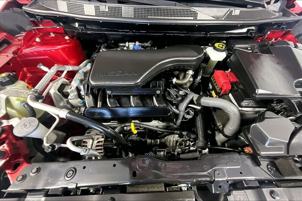 Used 2019 Nissan Rogue Sport SV w/ Technology Package FWD image 9